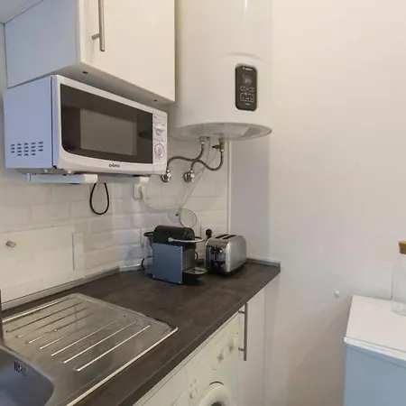 Apartment To Be Mouraria Lisbon