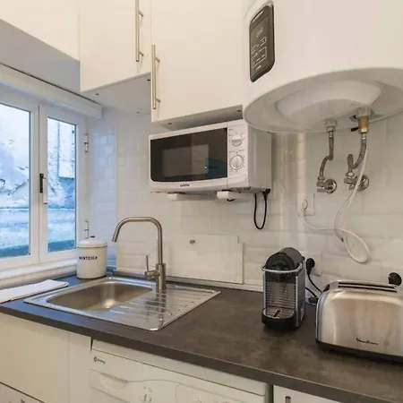 Apartment To Be Mouraria